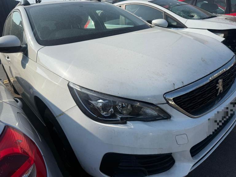 Breaking spare parts Peugeot 308 mk2 