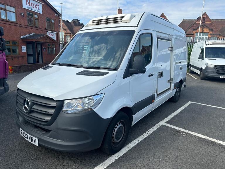 Mercedes-Benz Sprinter MWB Fridge/Freezer Dual Compartment AUTO