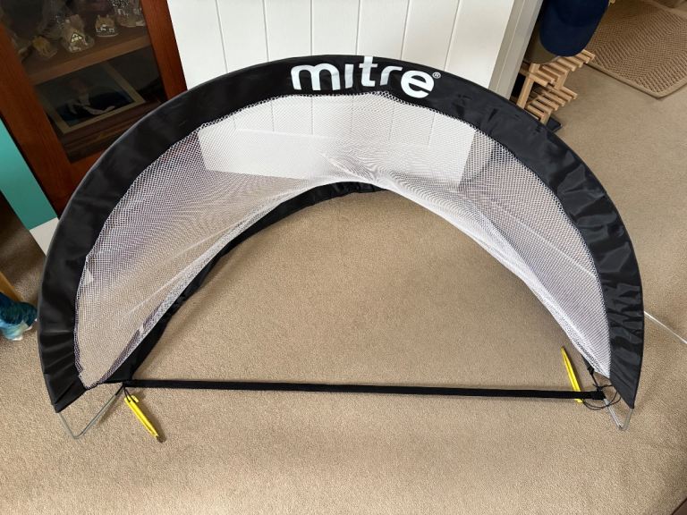 Free pop up mini goals