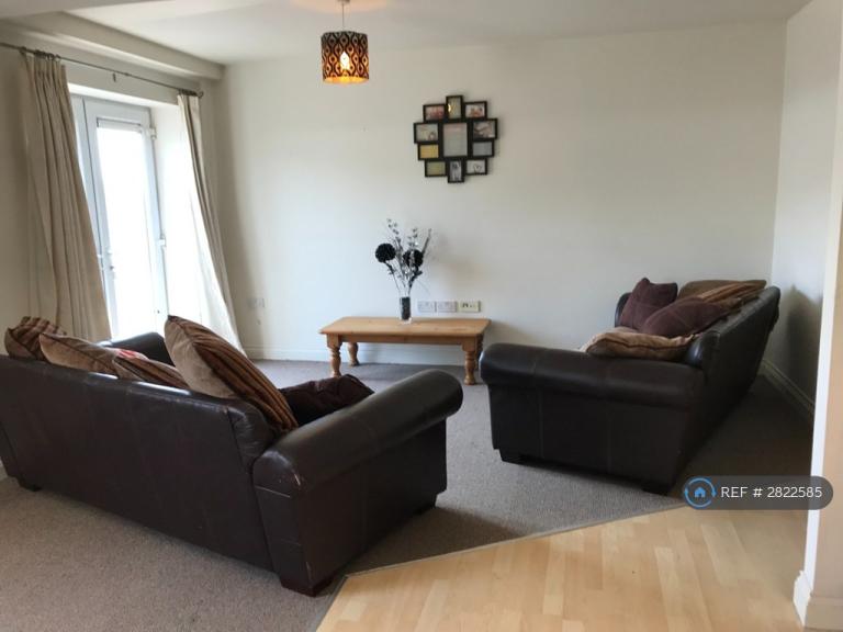 1 bedroom flat in Albert Road, Plymouth, PL2 (1 bed) (#2822585)