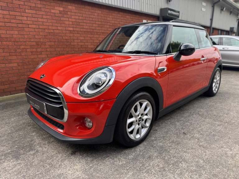 2018 MINI Hatch 1.5 Cooper Euro 6 (s/s) 3dr HATCHBACK Petrol Manual