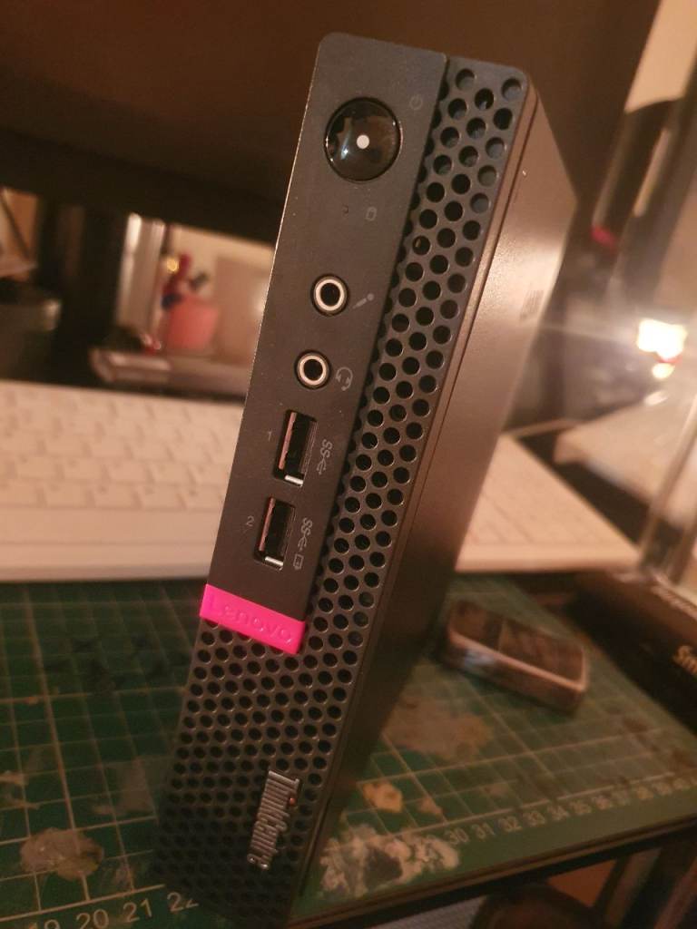 Lenovo M625q Mini AIO pc (No RAM/SSD)