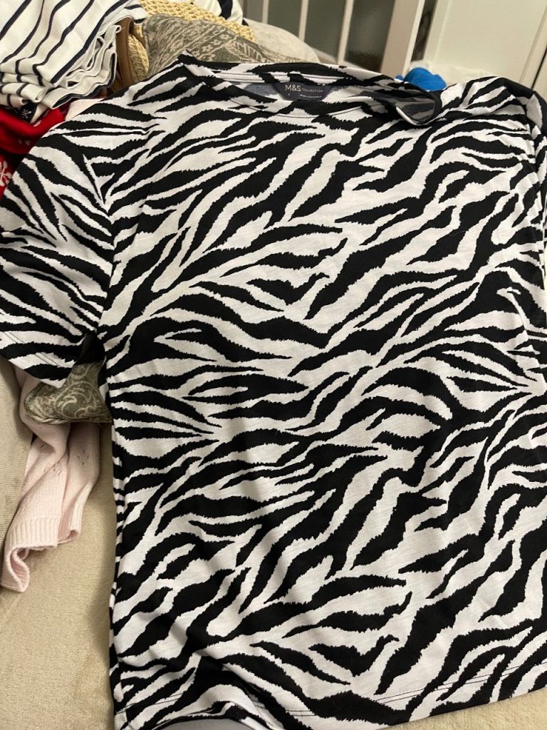 Zebra pattern top size 8