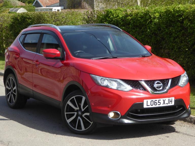 2015 Nissan Qashqai 1.5 dCi Tekna 5dr Euro 6 ULEZ £20 Road TAX  HATCHBACK Diesel Manual