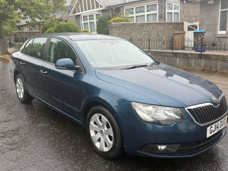 Skoda, SUPERB, Hatchback, 2014, Manual, 1390 (cc), 5 doors