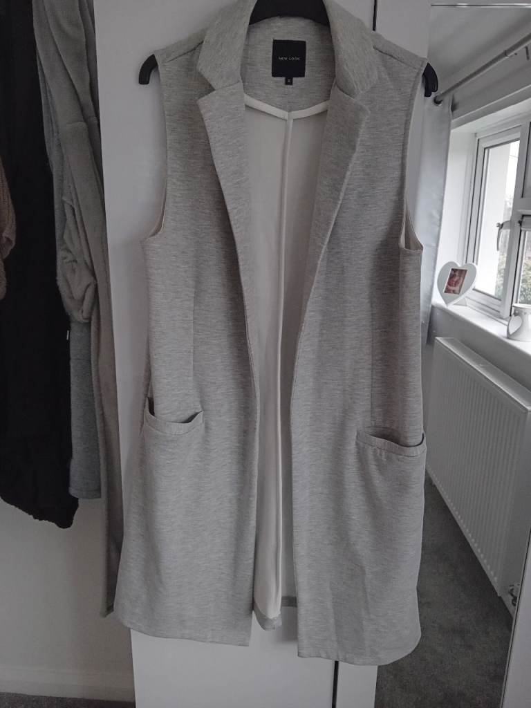 New look sleeveless coat size 12 