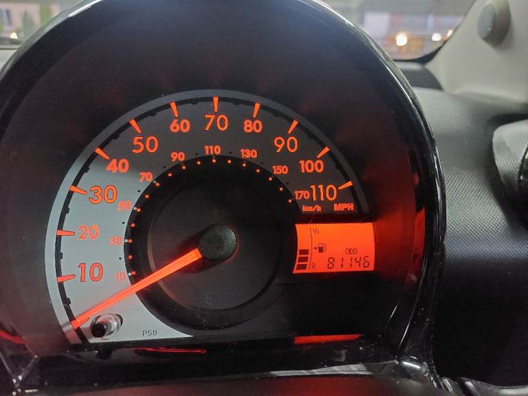 Toyota, AYGO, Hatchback, 2011, Manual, 998 (cc), 3 doors