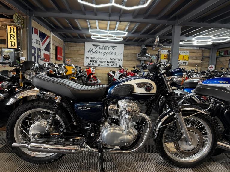 2016 Kawasaki EJ800 w800, low miles, lovely condition, px welcome 