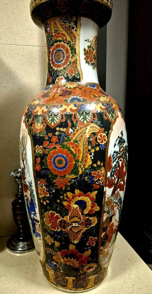 Two Antique Japanese Porcelain Vases 1800 s- Hand-Painted & Multicoloured
