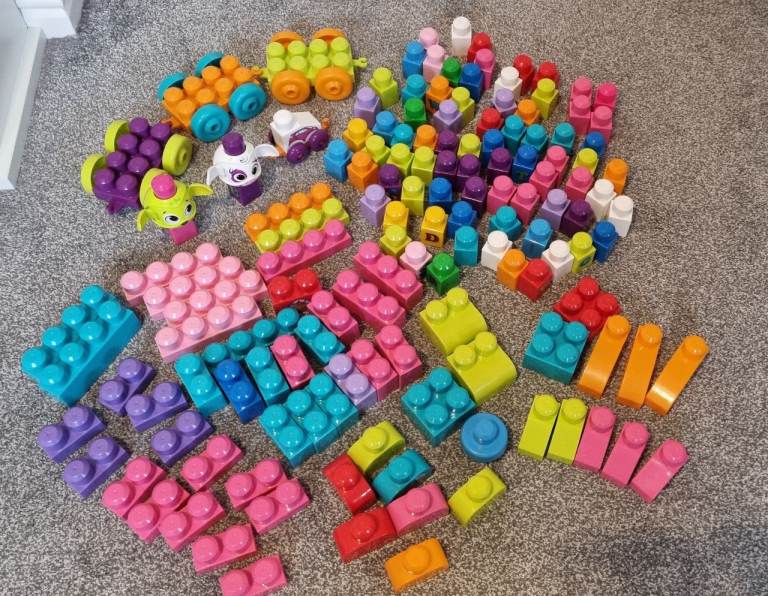 Megabloks building blocks