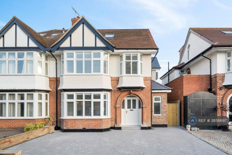 5 bedroom house in Delamere Road, London, W5 (5 bed) (#2856697)