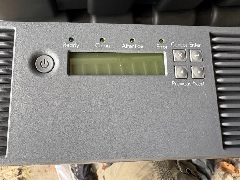HP StorageWorks MSL2024 G3