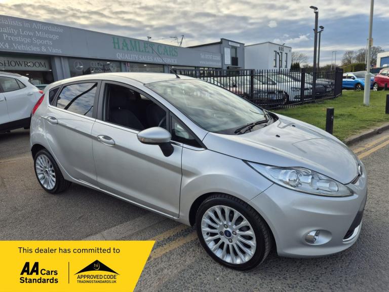 2012 Ford Fiesta 1.4 Titanium Hatchback 5dr Petrol Manual (130 g/km  94 bhp)