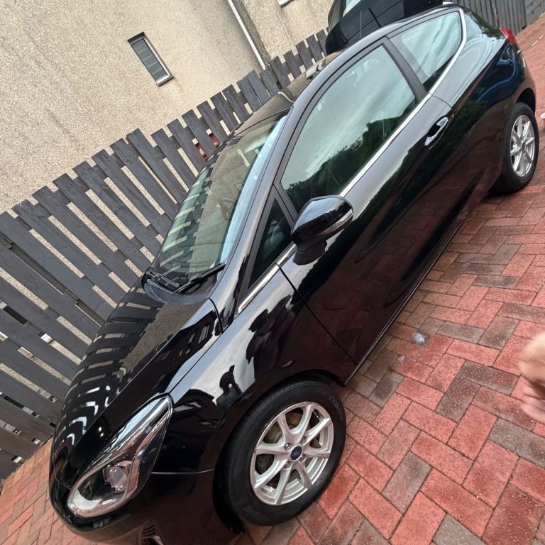 Ford, FIESTA, Hatchback, 2018, Manual, 1084 (cc), 3 doors