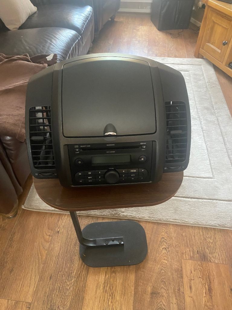 Car radioand cd player 6 track