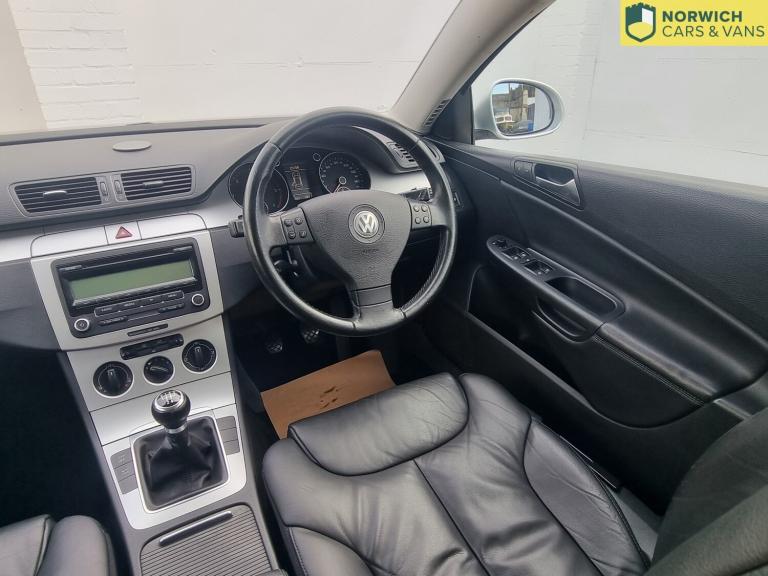 VOLKSWAGEN PASSAT 2.0 TDI Highline Plus 2009