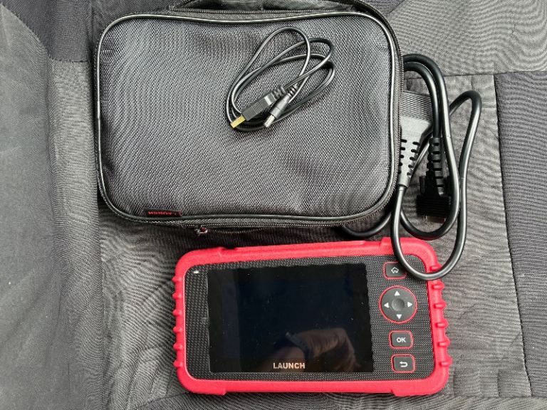 Launch Creader Professional 123x V2 diagnostic scanner.