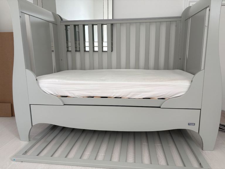 Tutti Bambini Roma Sleigh Cot Bed - Dove Grey
