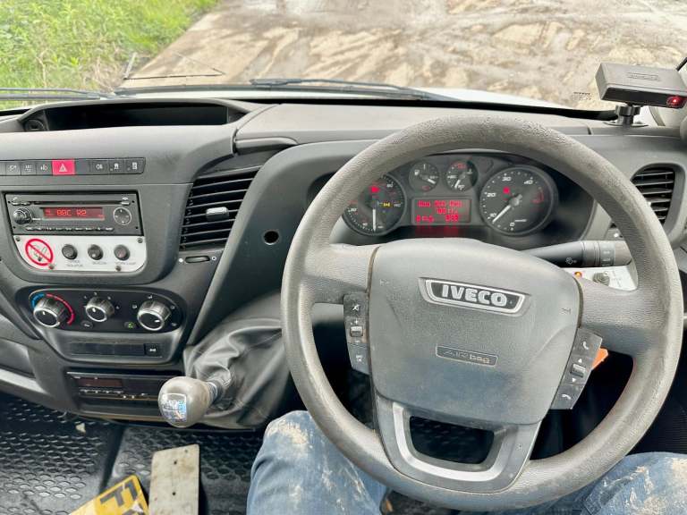 2017 IVECO DAILY TOOLBOX TIPPER 7,2 TON TARMAC CHUTES EURO-6 U-LEZ EX COUNCIL