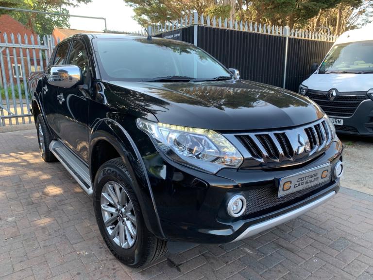 2017 Mitsubishi L200 2.4 DI-D DC Barbarian Pickup Double Cab 4dr Diesel Auto
