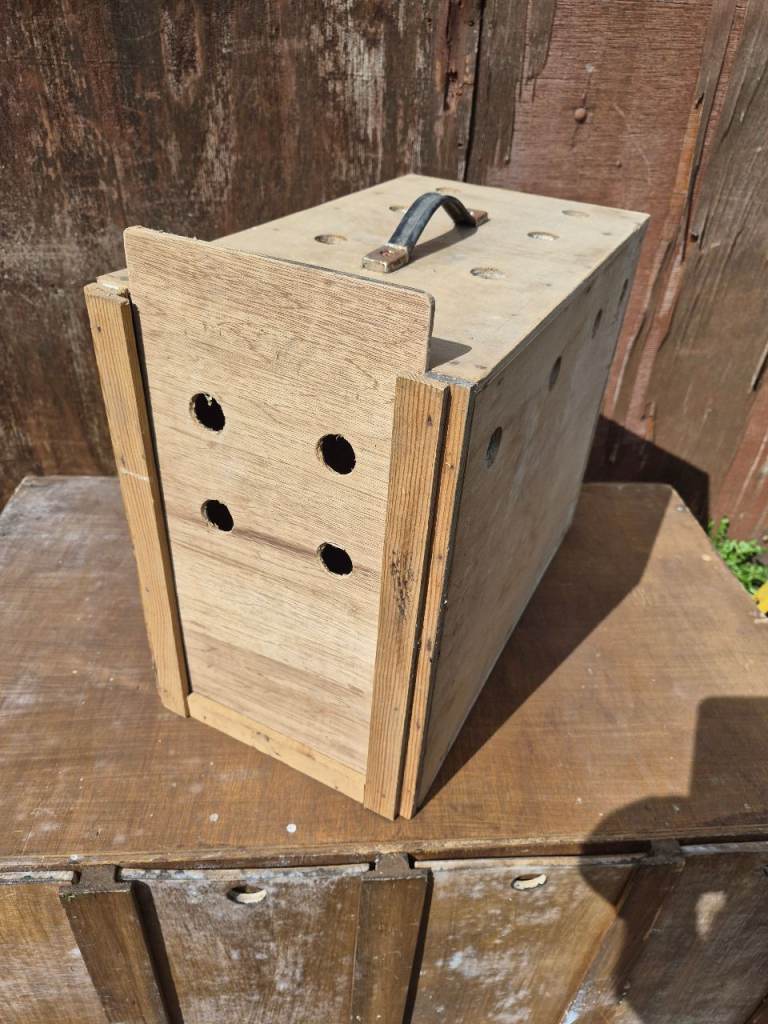 Single bird hen crate 