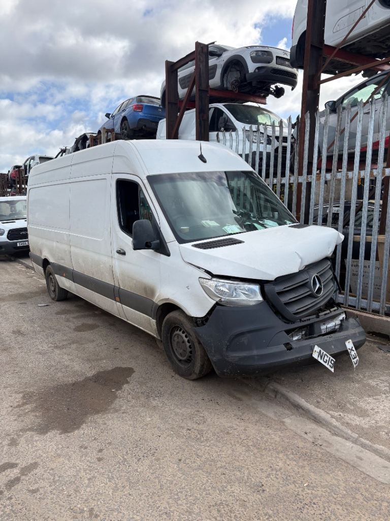 2019 Mercedes Sprinter Diesel Breaking