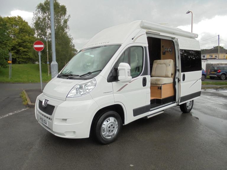 2009 09 AUTO-SLEEPERS SYMBOL 2 BERTH 4 TRAVEL SEATS # LOW MILEAGE 37500 MLS FSH 