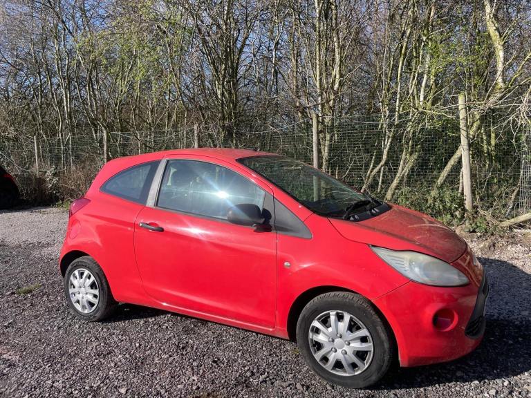 FORD KA 1.2 STUDIO 59 REG RED 3 DOOR MOT JANUARY 15TH 2027 TAX £35 YEAR LOW INSURANCE 50+MPG