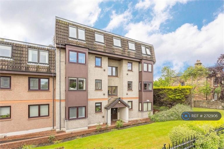 2 bedroom flat in Moira Terrace, Edinburgh, EH7 (2 bed) (#2712906)
