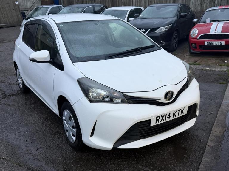 2014 Toyota Yaris 1.0 VVT-i Multidrive S 5dr ULEZ Hatchback Petrol Automatic