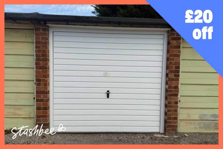 Garage to rent in Dartford (DA7) | Stashbee