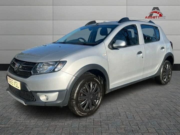 2015 Dacia Sandero Stepway 1.5 dCi Laureate 5dr HATCHBACK Diesel Manual