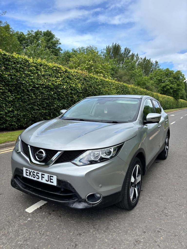 Nissan, QASHQAI, Hatchback, 2015, Manual, 1461 (cc), 5 doors