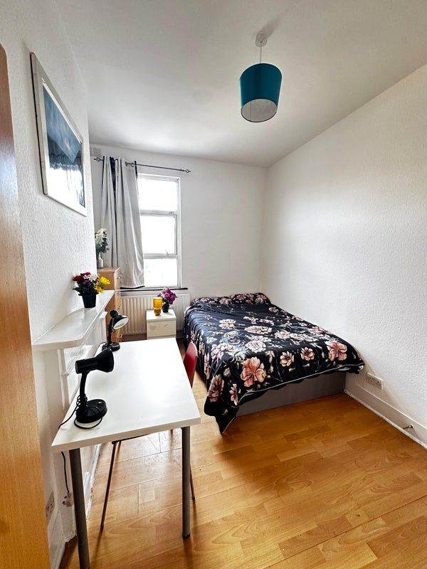 💜 Double Room for Single Use | Kensal Green NW10 5RT | Close to Kensal Green Station 🏡