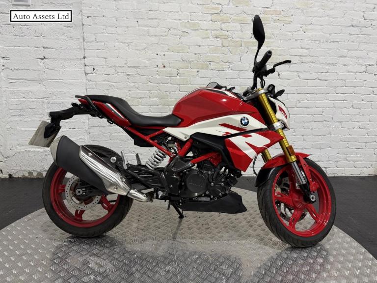 2022 BMW G 310 R 310 Naked Petrol Manual Euro 5 (34 ps) Naked Petrol Manual