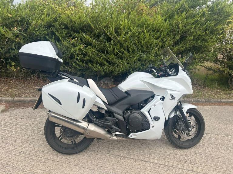 2011 61 HONDA CBF1000 SPORTS TOURING CBF 1000 28k MILES FULL LUGGAGE WHITE