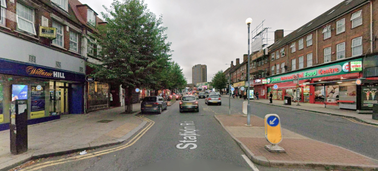 BENEFITS ACCEPTED - Studio Flat Available in Edgware Barnet HA8