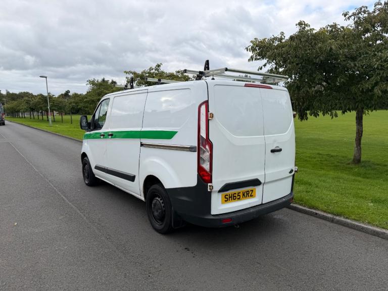 2015 Ford Transit Custom 2.2 TDCi 100ps Low Roof Van PANEL VAN Diesel Manual