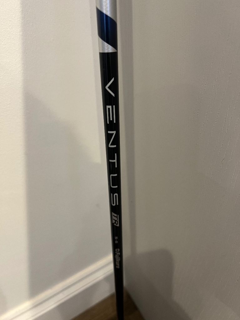 Fujikura Ventus TR Blue 5S driver shaft with Taylormade adapter 