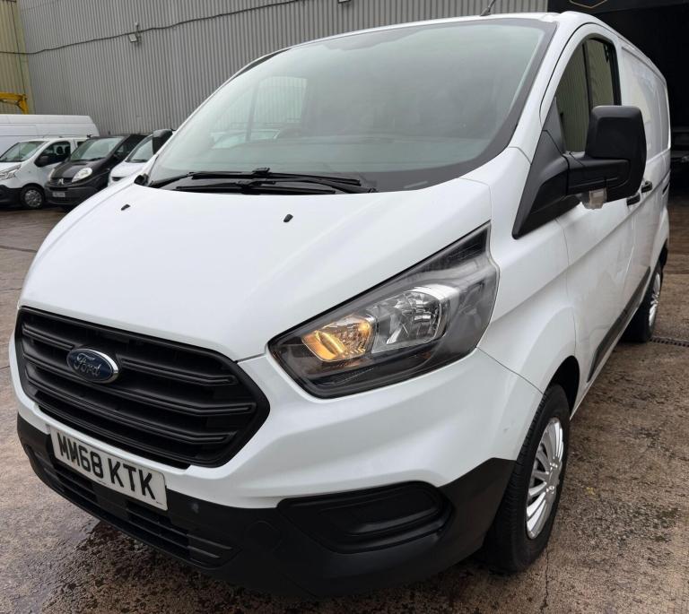 2018 Ford Transit Custom 2.0 TDCi 105ps Low Roof Van PANEL VAN DIESEL Manual