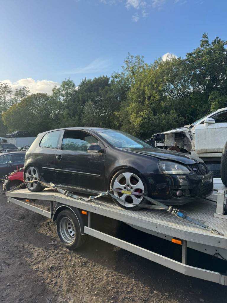 Volkswagen golf gti mk5 2.0 tfsi axx BREAKING 