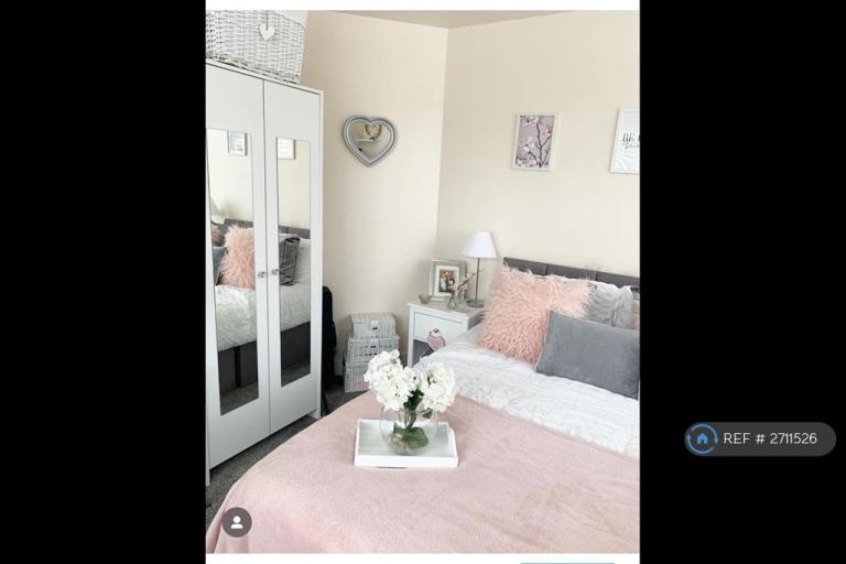 2 bedroom flat in Marie Court, Bournemouth, BH9 (2 bed) (#2711526)