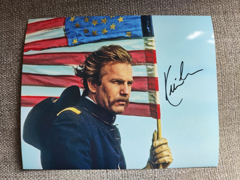 Genuine, Signed Photo, 10x8 Inch, Kevin Costner (Actor - Dance With Wolves) + COA