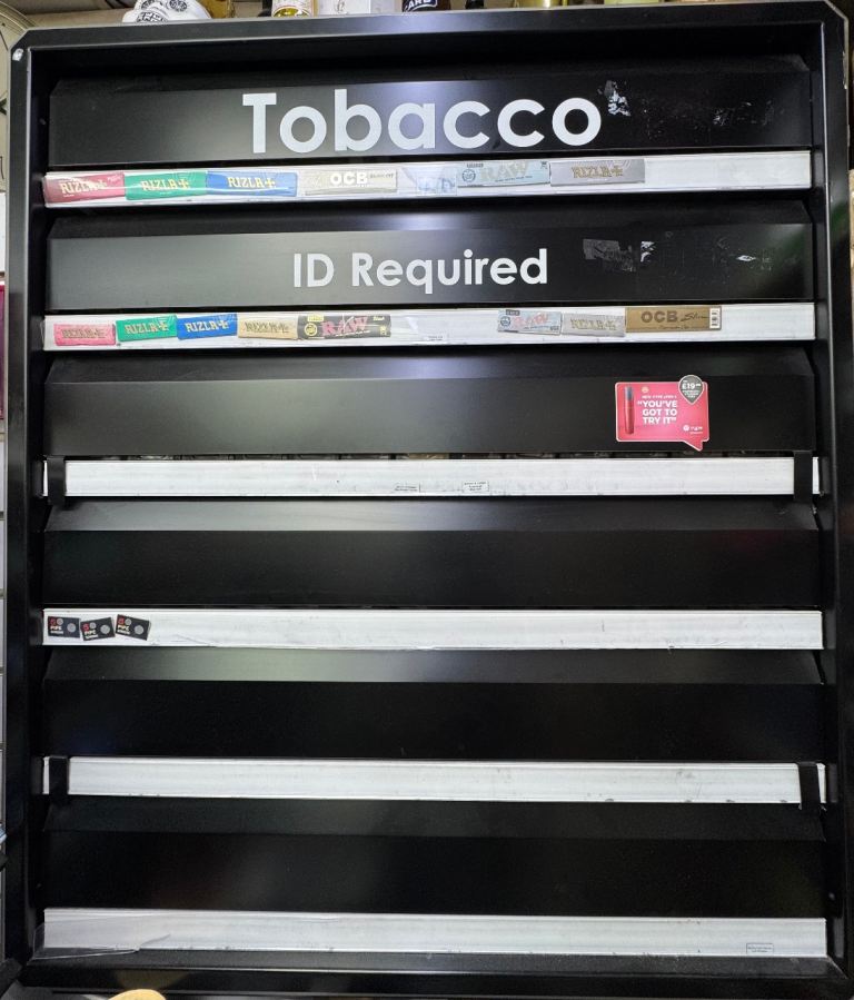 Cigarettes cabinet 
