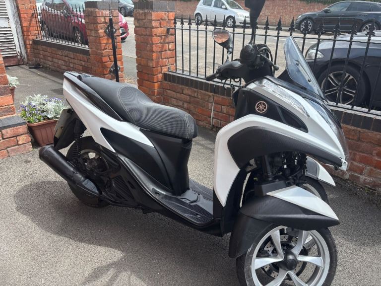 Yamaha, TRICITY 125, 2016, 125 (cc)
