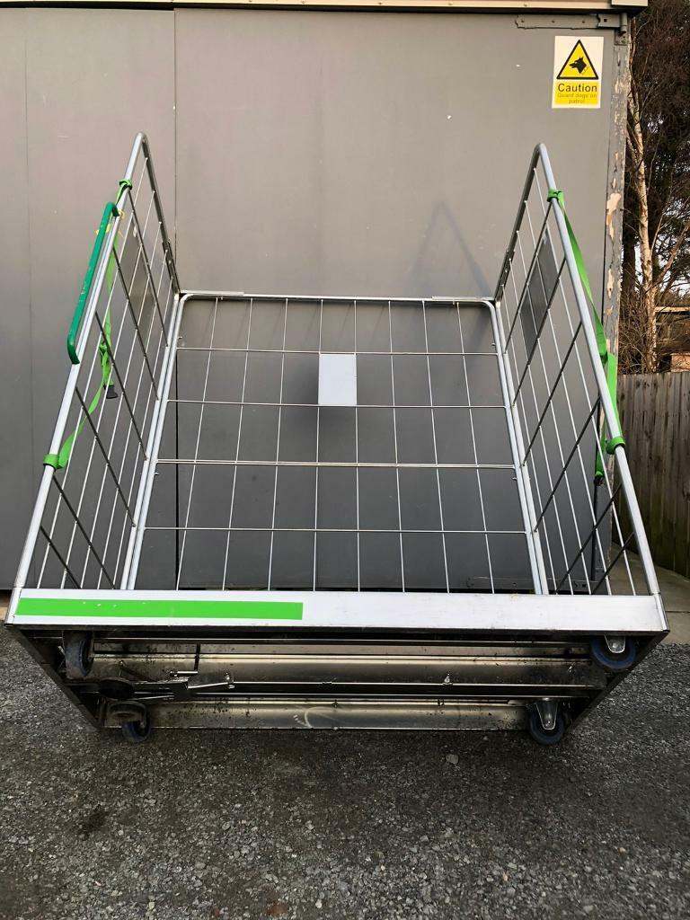 Heavy duty very strong Steel Cages 