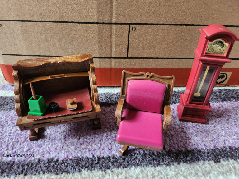 Vintage Sylvanian Families Roll-Top desk and swivel Chair and grandfather clock