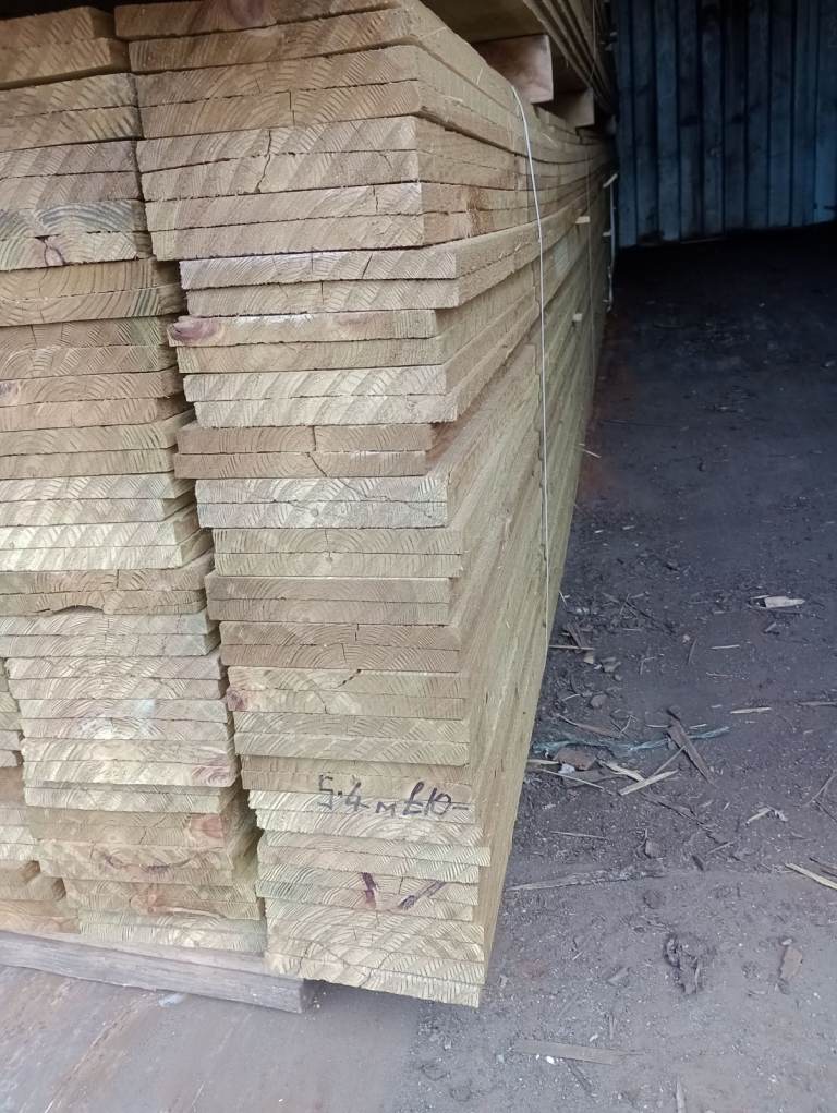 Premium timber boards 