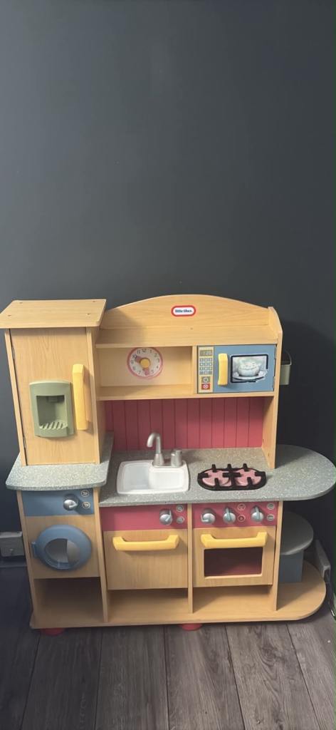 Little tikes wooden kitchen 