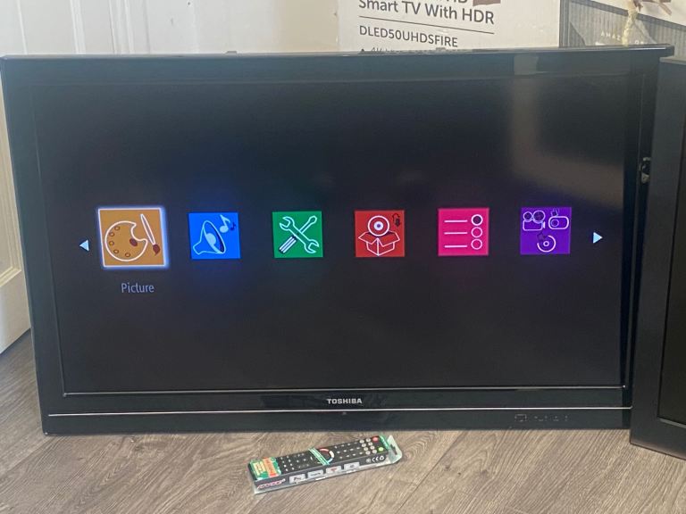 Toshiba 43”